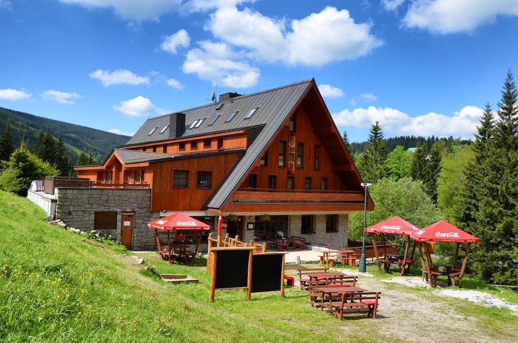 Hotel Stoh Spindleruv Mlyn Bagian luar foto