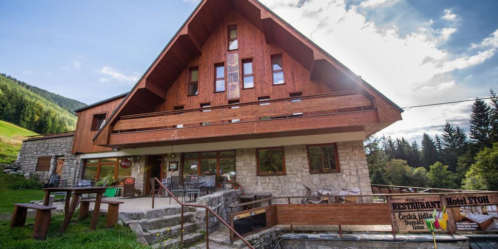 Hotel Stoh Spindleruv Mlyn Bagian luar foto